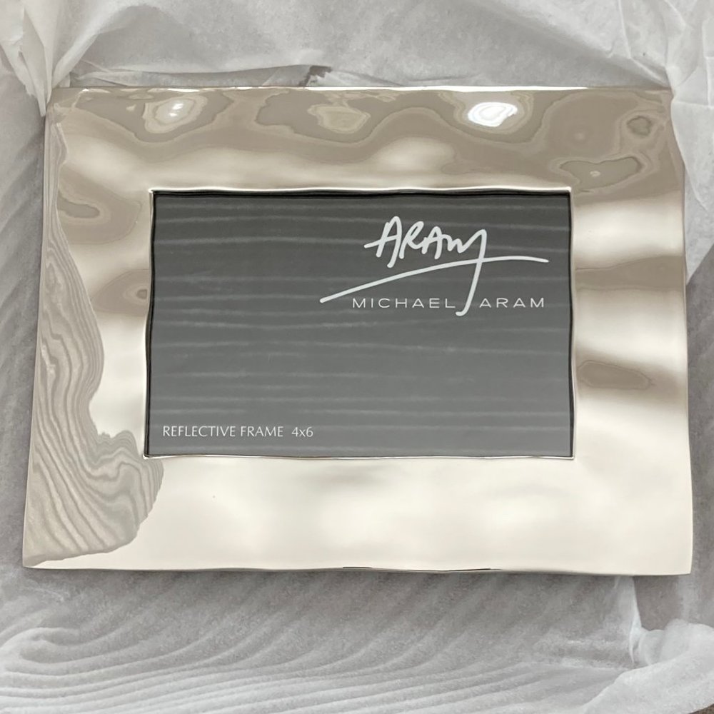 BRAND NEW IN BOX Michael Aram Silver Plated Picture Frame 4 x 6